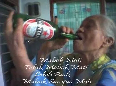 Foto Lucu Nenek