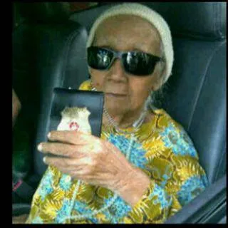 gambar lucu nenek gokil lucu